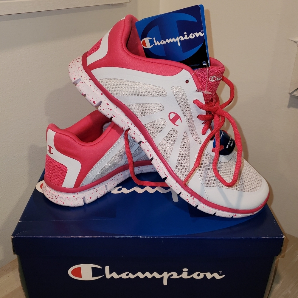 Champion Gusto NWT Sneakers Athletic Shoes 6